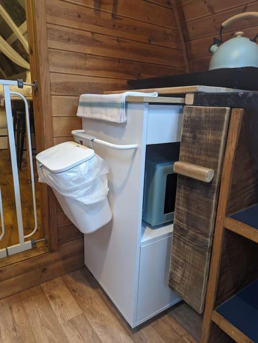 Robin Nest - Cosy Shepherd'S Hut Hideaway Callington Exterior photo