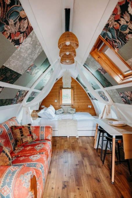 Robin Nest - Cosy Shepherd'S Hut Hideaway Callington Exterior photo
